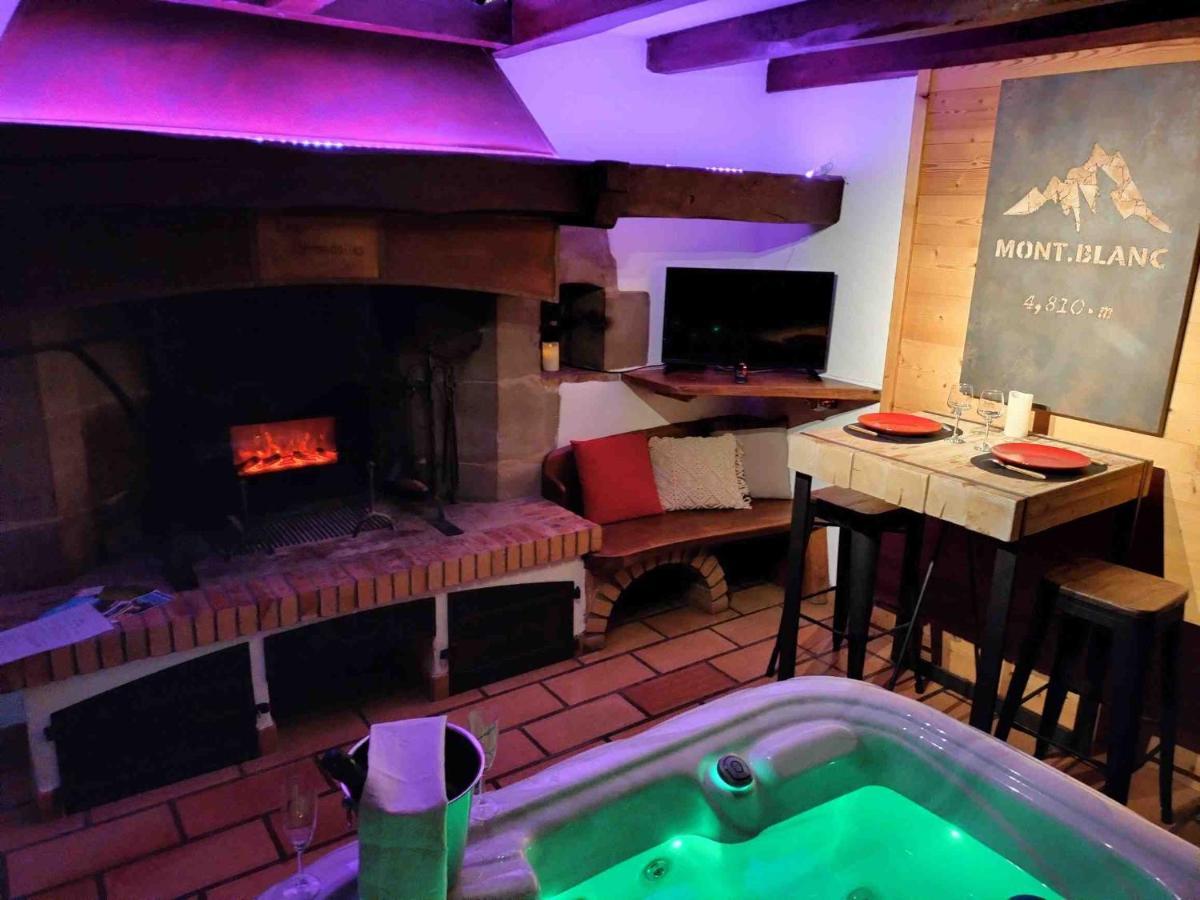 Prive De L'ancienne Ferme Vallieres (Haute-Savoie)